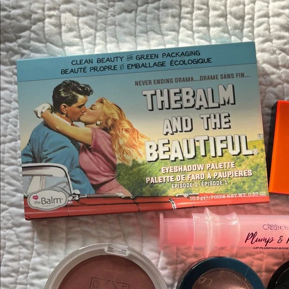 makeup bundle - Picture 2 of 5